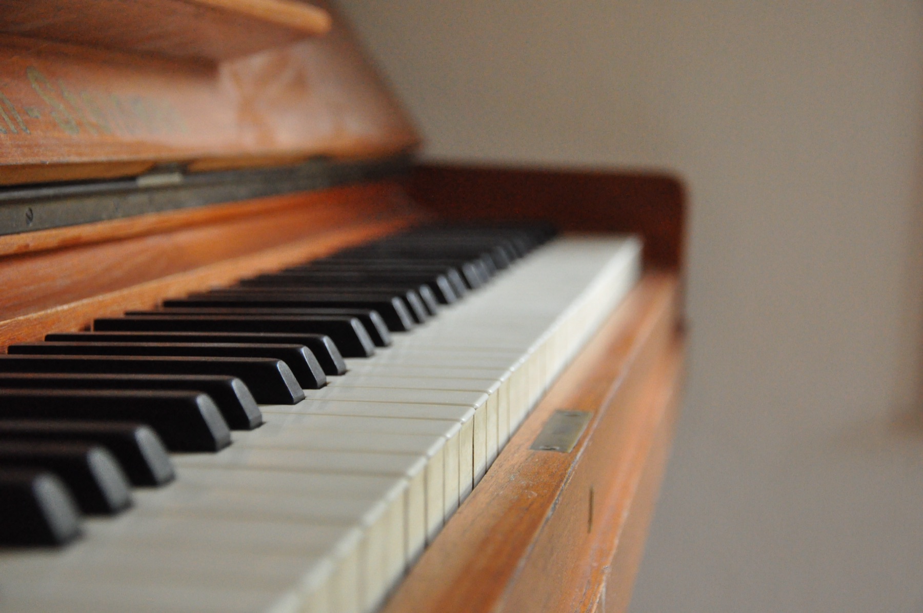 Steinway B-211 laque noire, atelier Uccle